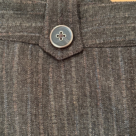 Boston Proper Gray Sparkle Thread Pinstripe Mini Skirt with Pockets - Size 4 - Picture 5 of 9